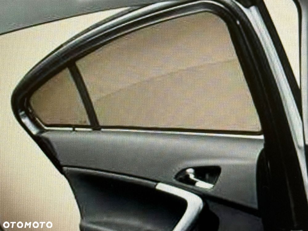 NOWE ORYGINALNE GM OSŁONKI PRZECIWSŁONECZNE SZYB TYLNYCH OPEL INSIGNIA HATCHBACK - 1