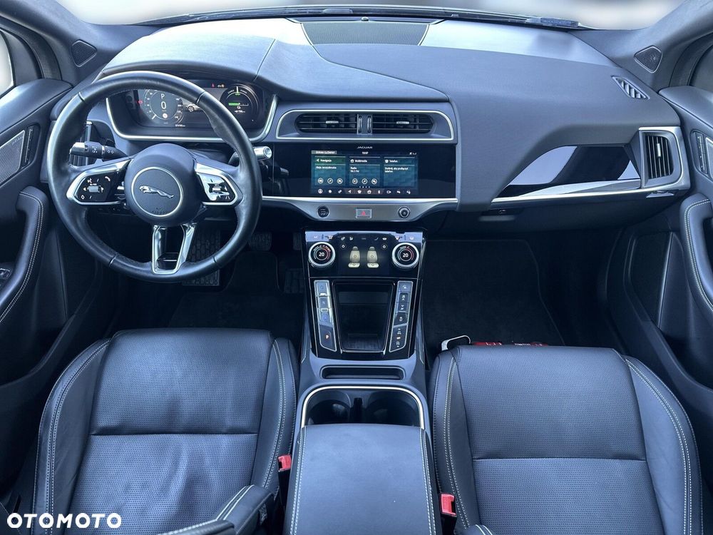 Jaguar I-Pace - 10