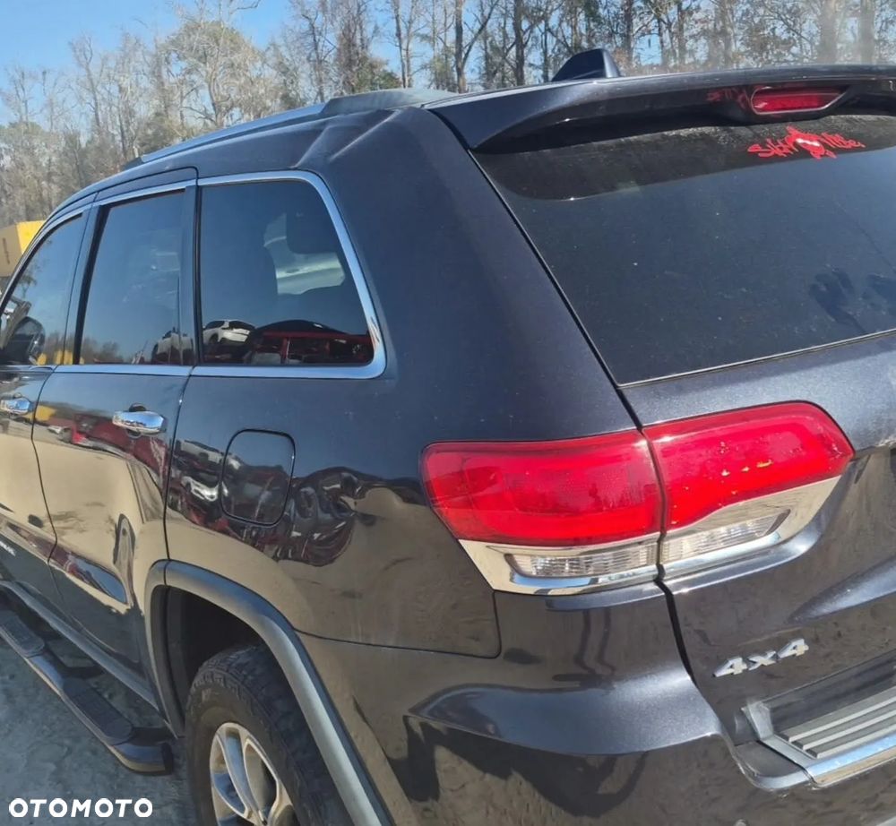 Jeep Grand Cherokee - 37