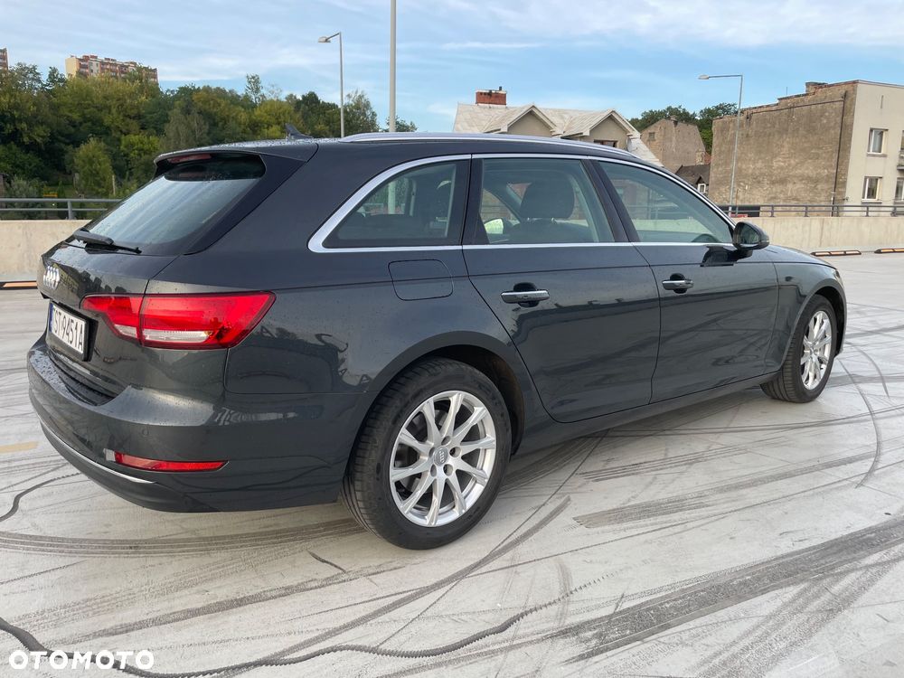 Audi A4 Avant 2.0 TDI ultra S tronic design - 3