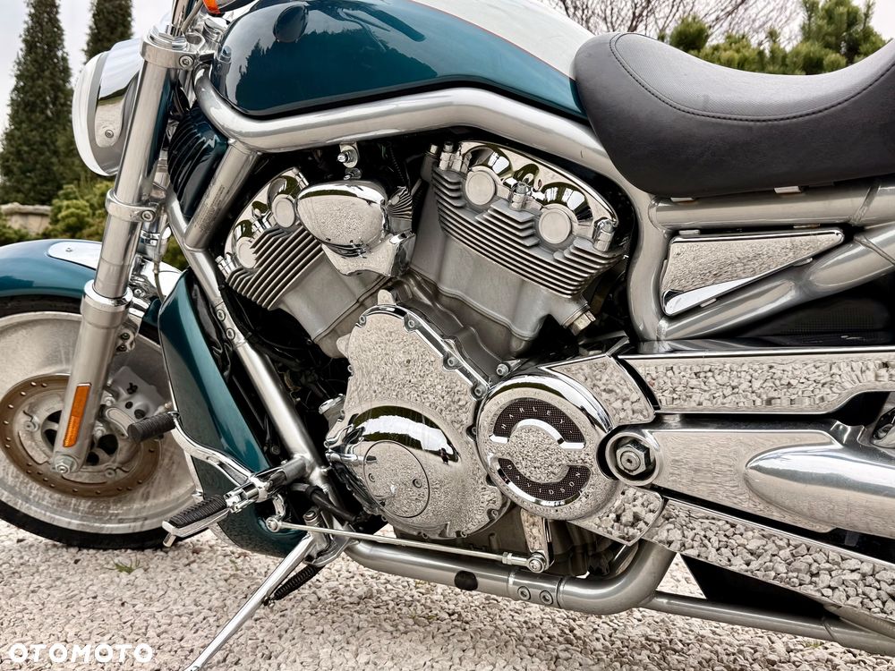 Harley-Davidson V-Rod Street Rod - 19