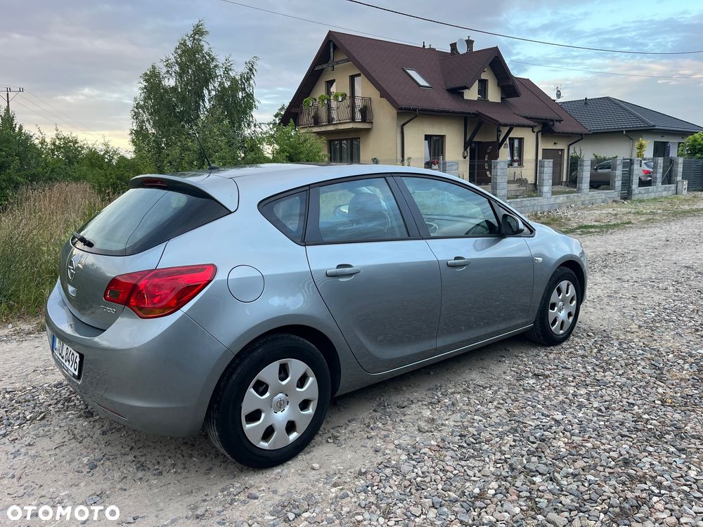 Opel Astra 1.4 Turbo Edition - 14