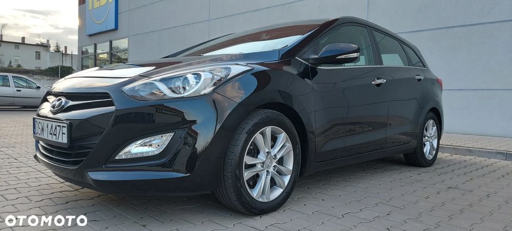 Hyundai i30 1.6 CRDi Premium - 1