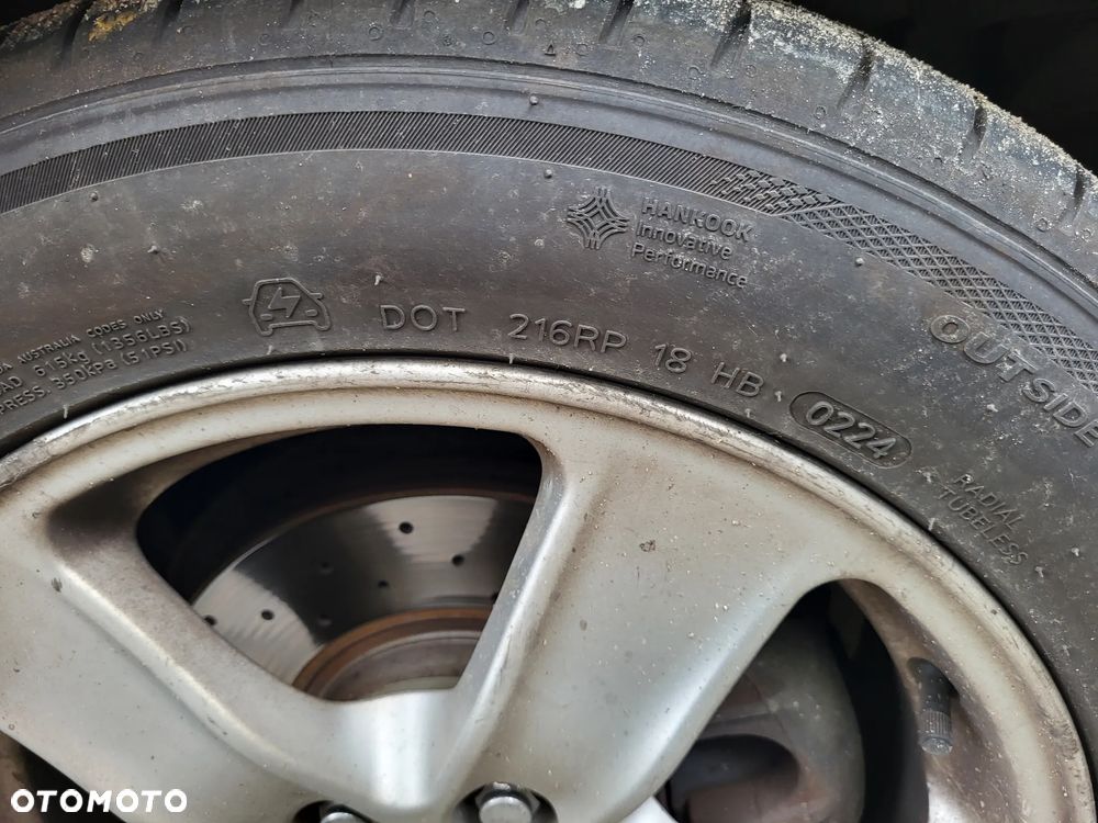 Toyota Avensis 1.6 VVT-i Luna - 15