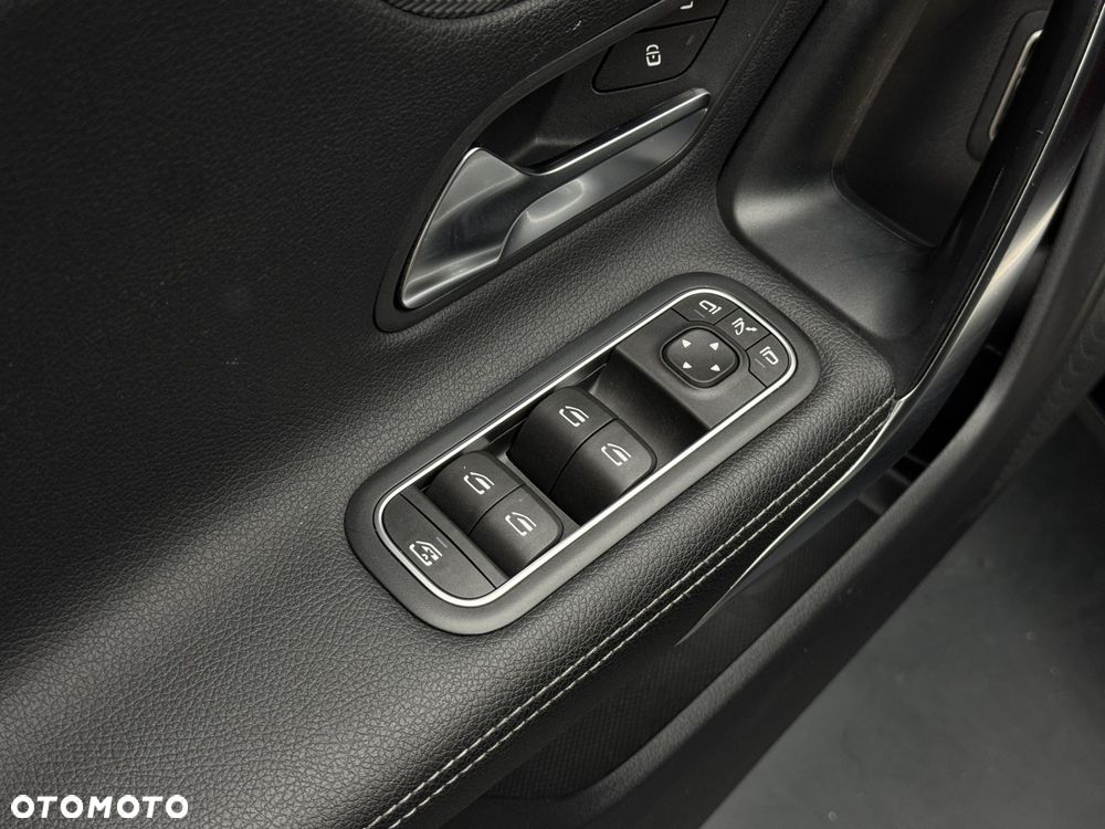 Mercedes-Benz CLA 200 mHEV Progressive 7G-DCT - 22