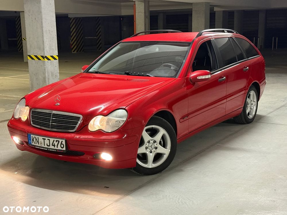 Mercedes-Benz Klasa C 180 T Kompressor Classic - 11