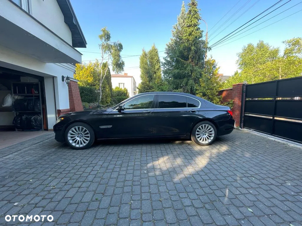 BMW Seria 7 750Li