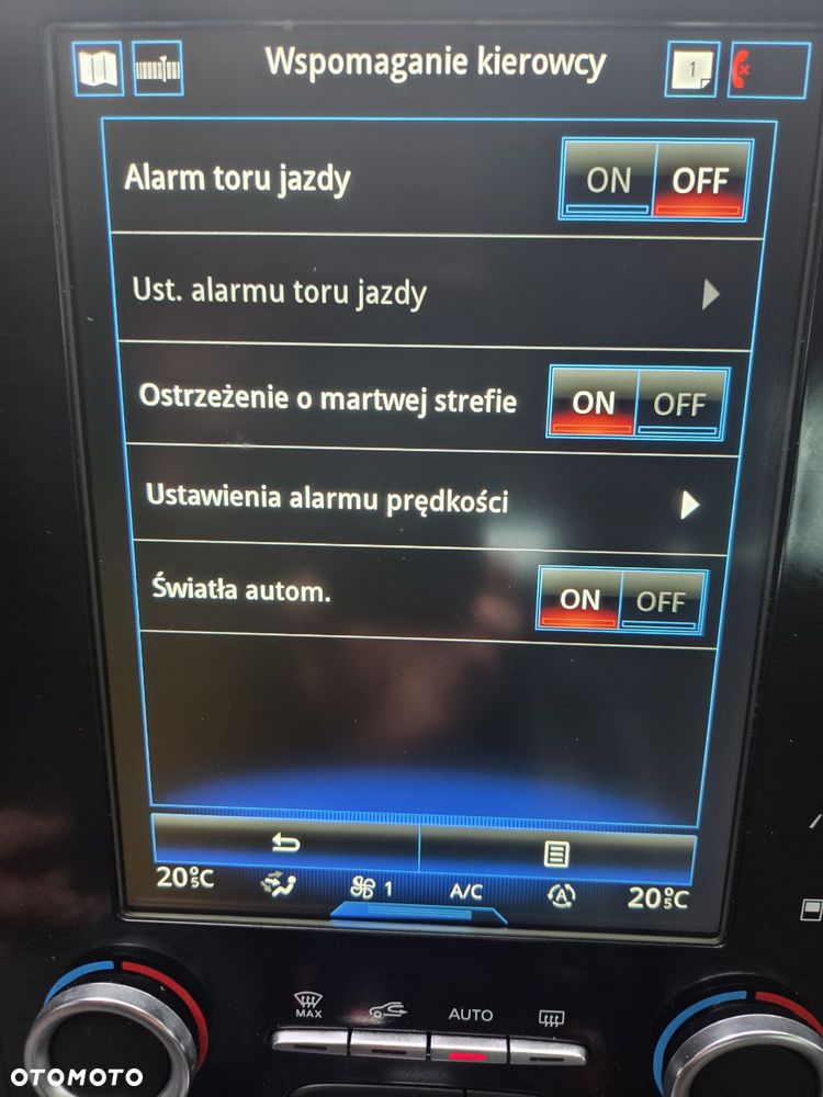 Renault Megane ENERGY TCe 130 EDC BOSE EDITION - 27