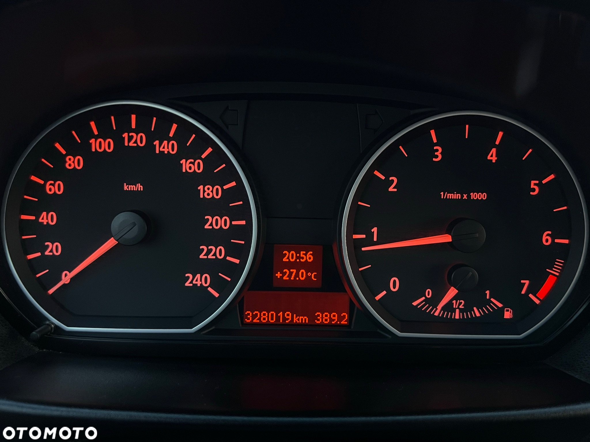 BMW Seria 1 116i - 12
