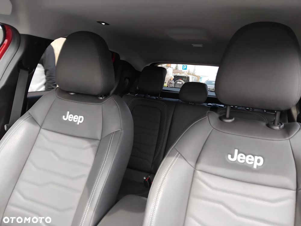 Jeep Avenger 1.2 T3 mHEV Summit FWD eDCT6 - 20