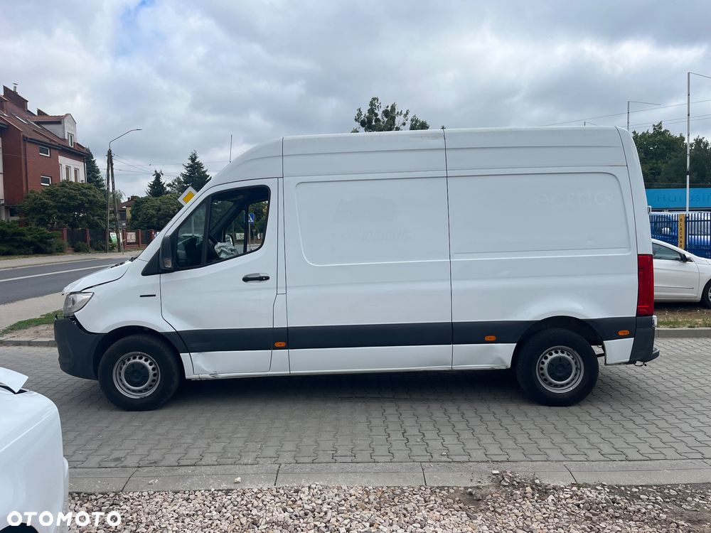 Mercedes-Benz Esprinter - 7