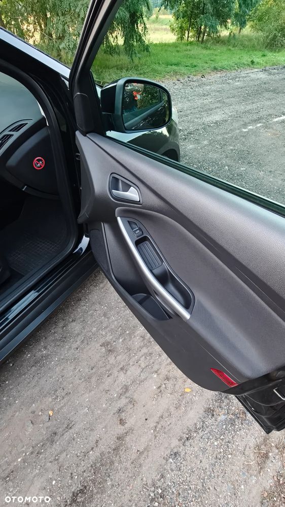 Ford Focus - 11