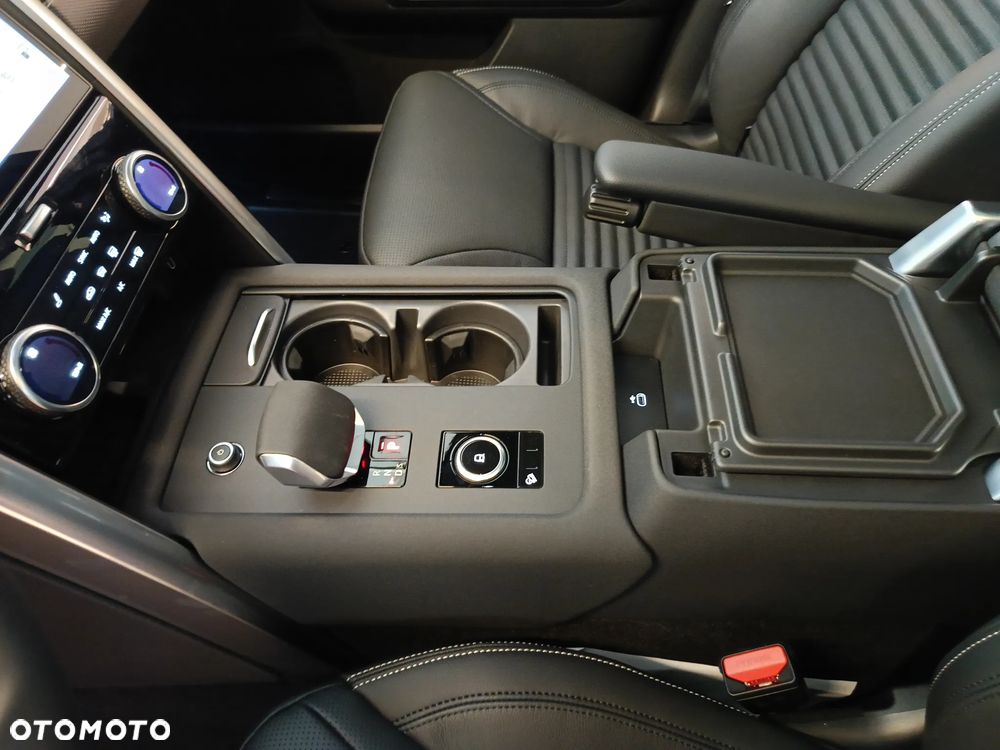 Land Rover Discovery 3.0 D350 mHEV Gemini - 26