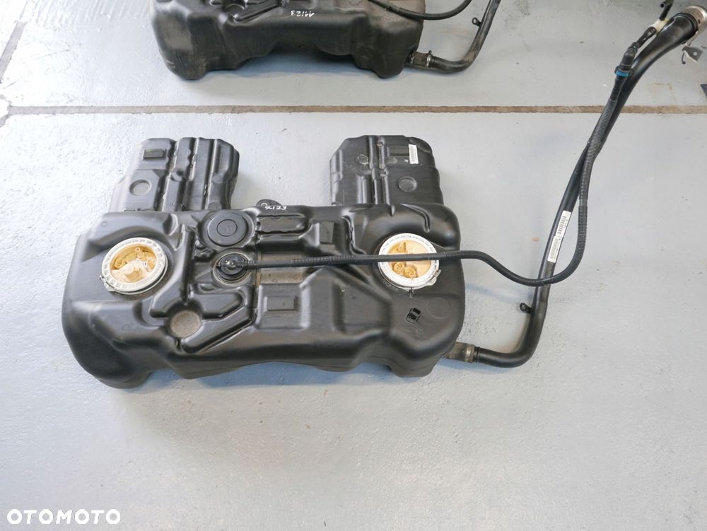 zbiornik bak pompka paliwa bmw f15 f16 3.0d 4.0d - 2