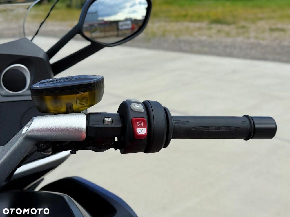 BMW K - 12