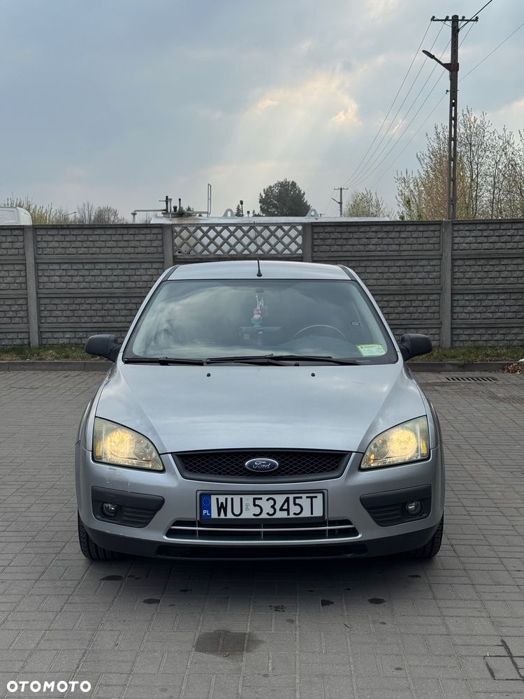 Ford Focus 1.6 TDCi DPF Ambiente - 13