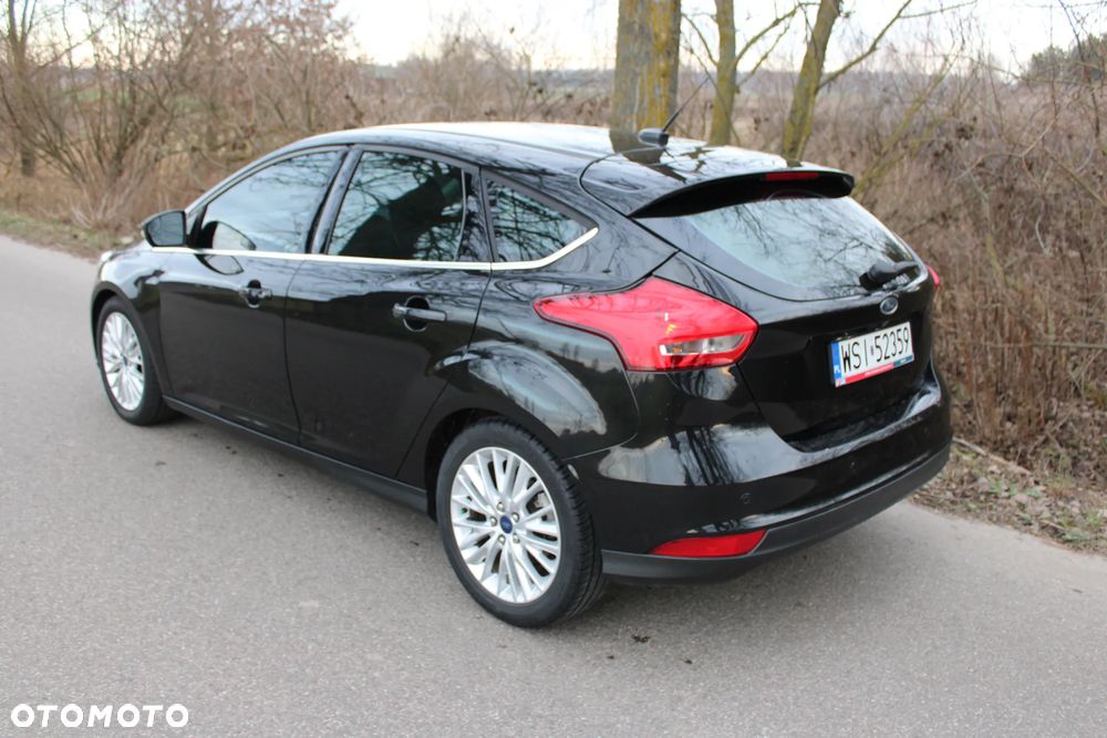 Ford Focus - 4