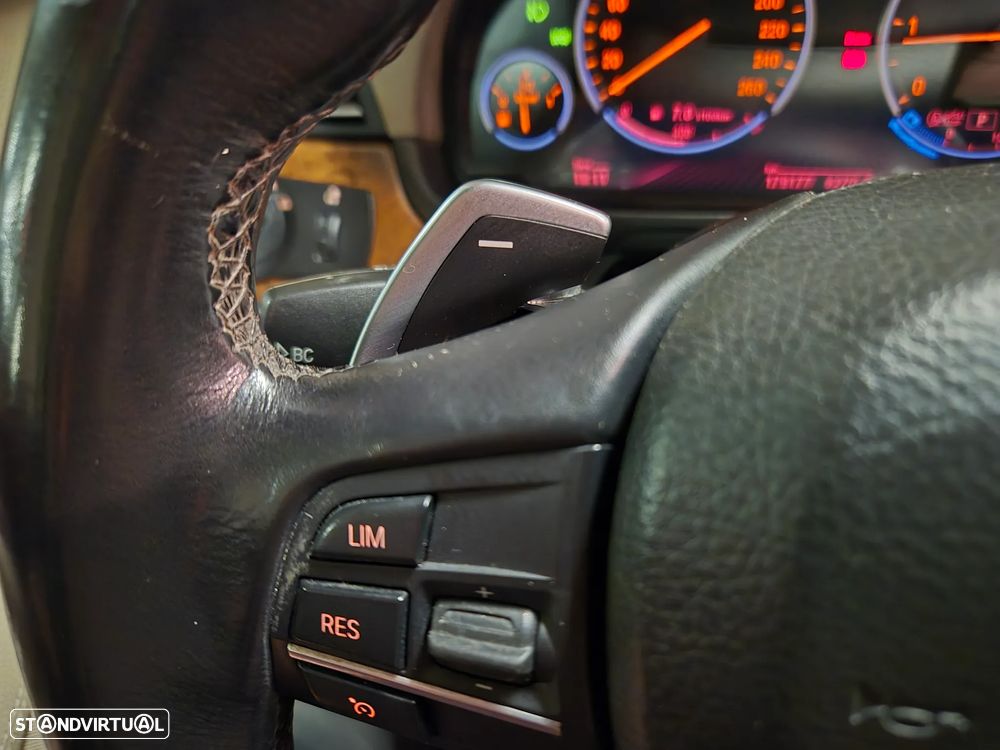 BMW 525 d Line Luxury Auto - 23