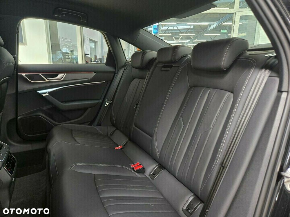 Audi A6 - 12
