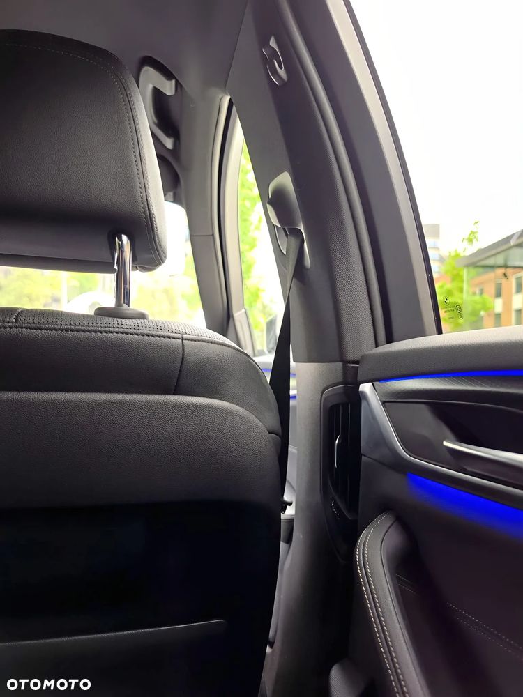 BMW Seria 5 520d M Sport Edition - 25