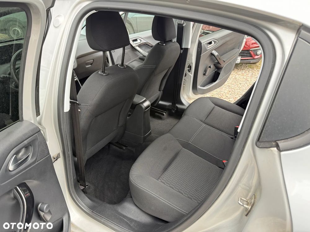 Peugeot 208 PureTech 82 Start & Stop Allure - 28