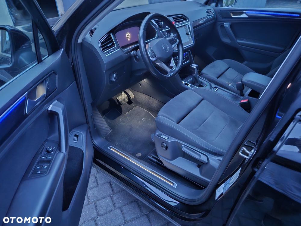 Volkswagen Tiguan 2.0 TDI SCR DSG ACTIVE - 19