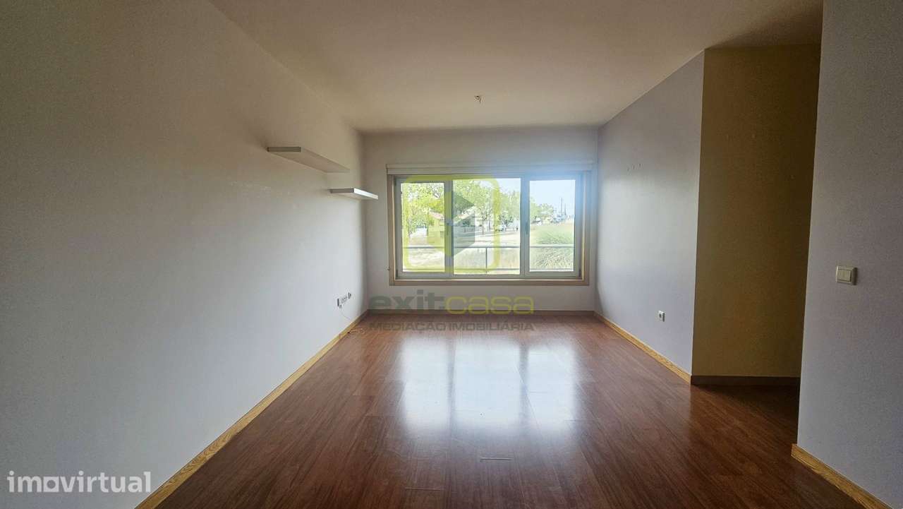 Apartamento T2 para Arrendamento - Grande imagem: 2/10