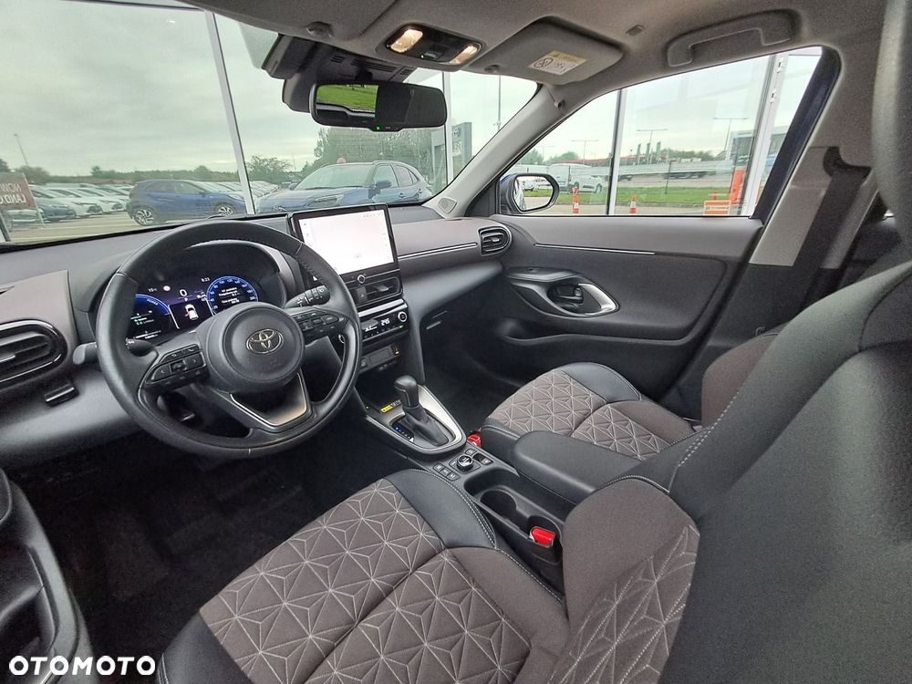 Toyota Yaris Cross - 10