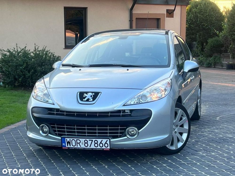Peugeot 207 1.6 THP Platinum - 29