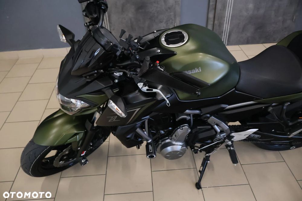 Kawasaki Z 650 - 18