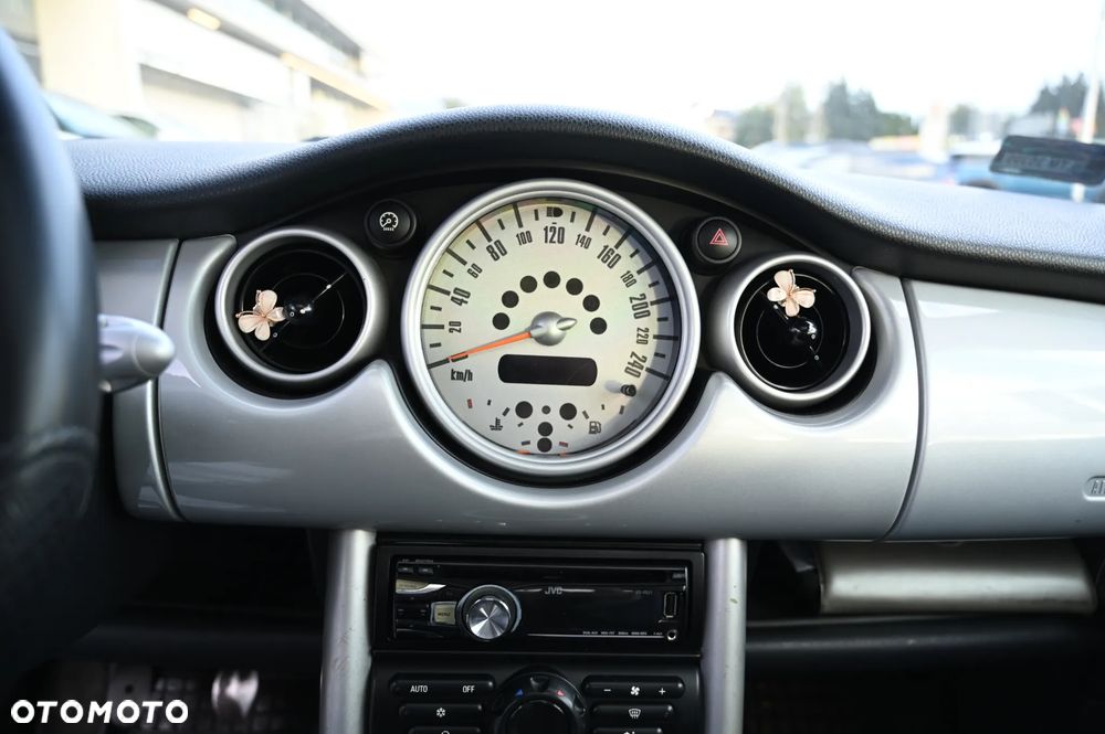 MINI Cooper - 8