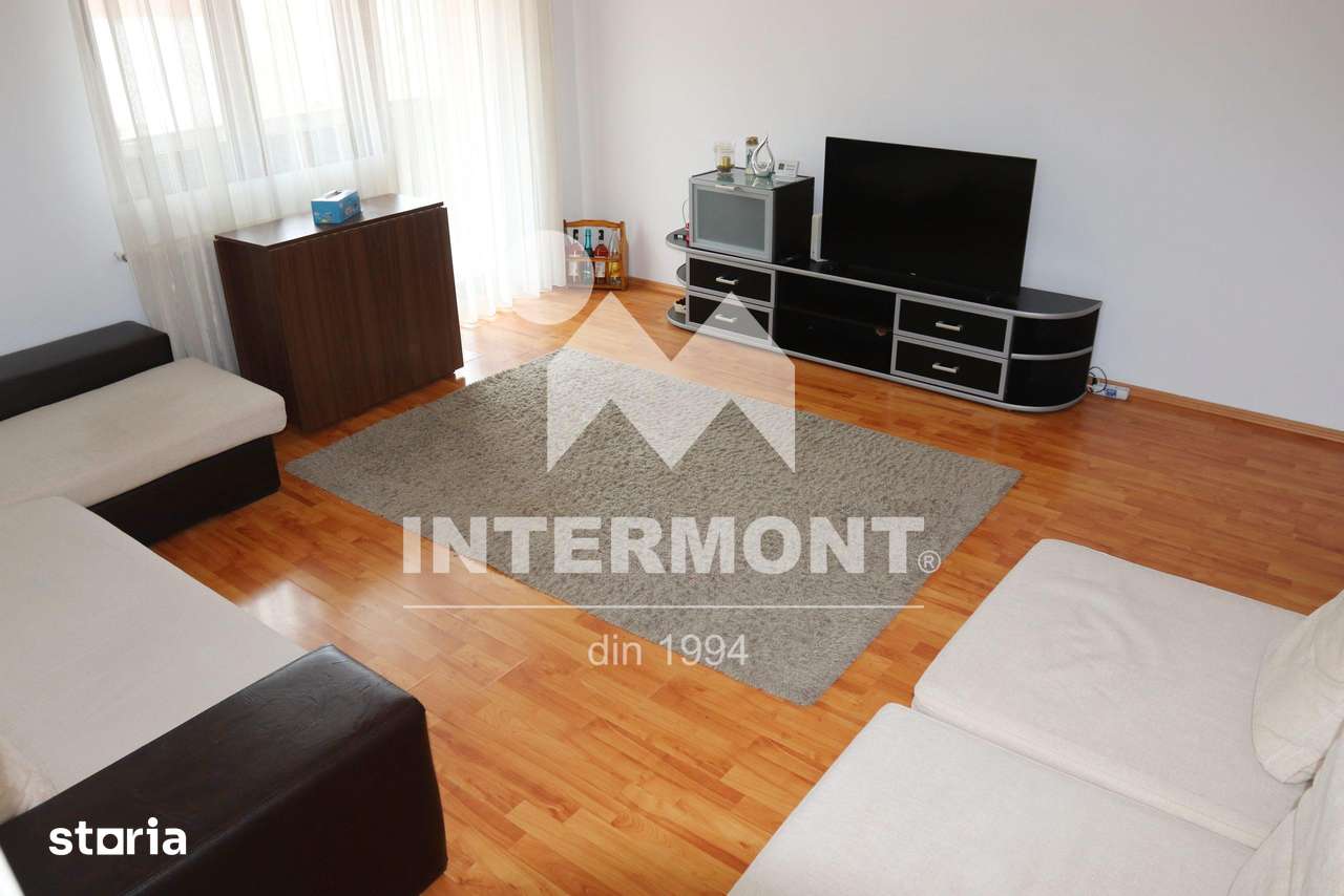 Apartament 3 camere de vânzare în Sinaia | Mobilat | 2 balcoane — fotografia 1