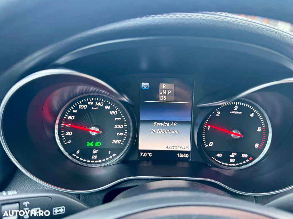 Mercedes-Benz GLC - 13