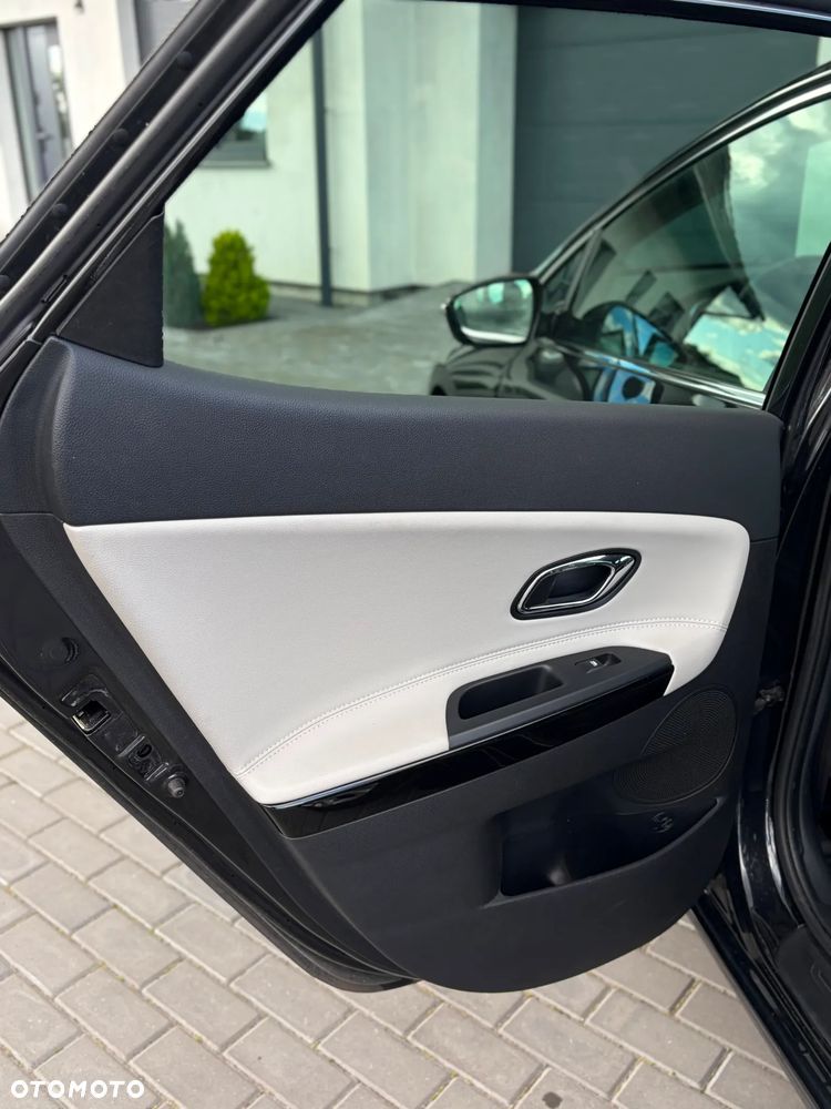 Kia Ceed 1.6 CRDi 128 ISG Edition 7 - 30
