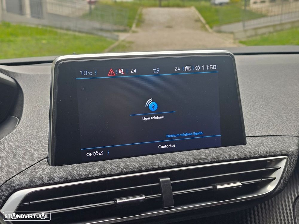 Peugeot 3008 1.2 PureTech Active - 28