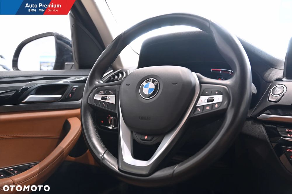 BMW X3 xDrive20i - 19