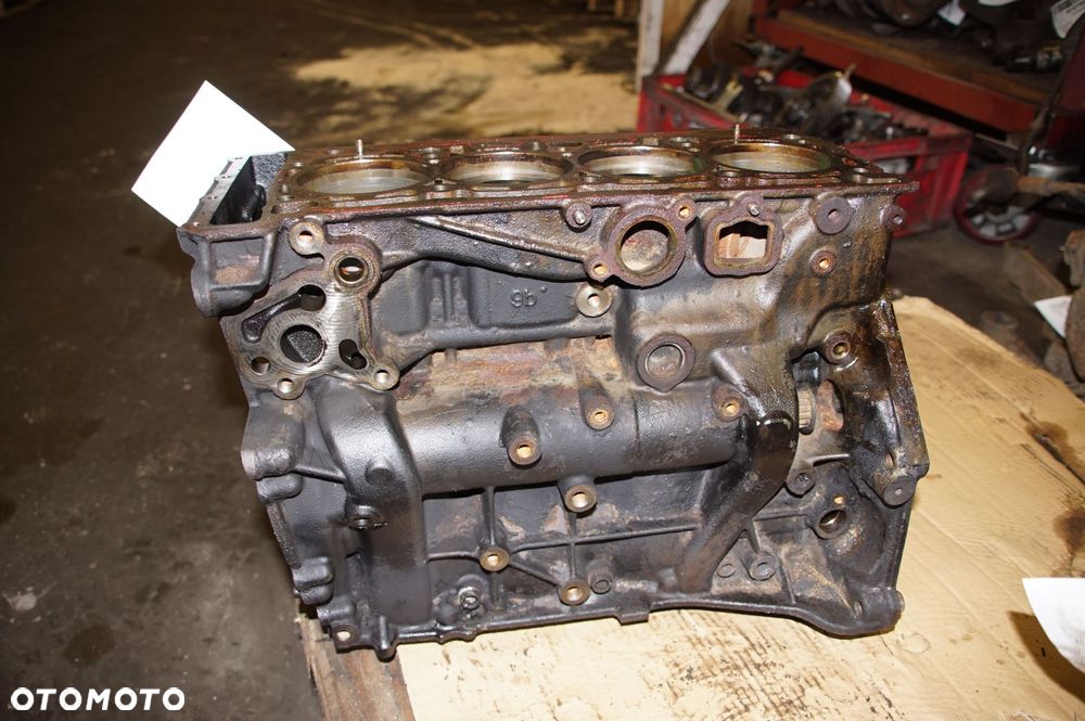 SILNIK DÓŁ SKODA SUPERB III CHHB 2.0 TSI 220 KM - 3