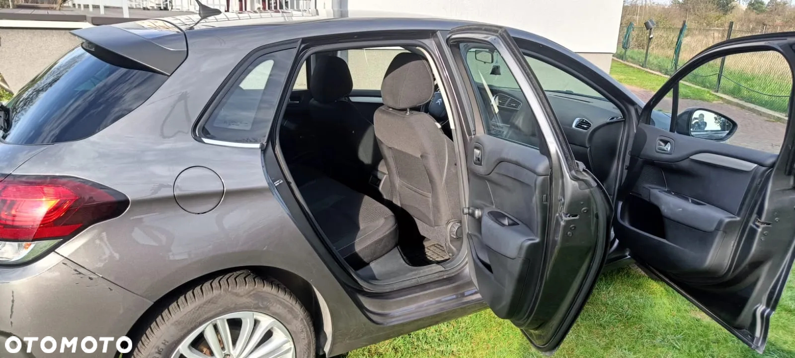 Citroën C4 1.6 HDi Seduction - 14