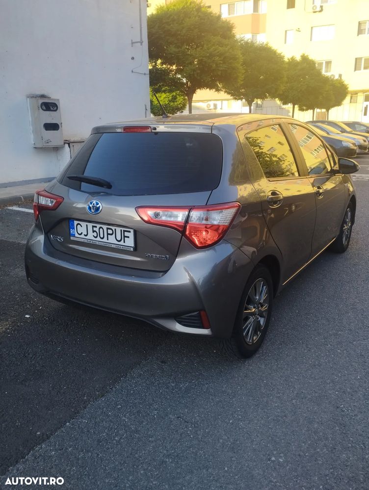 Toyota Yaris - 7