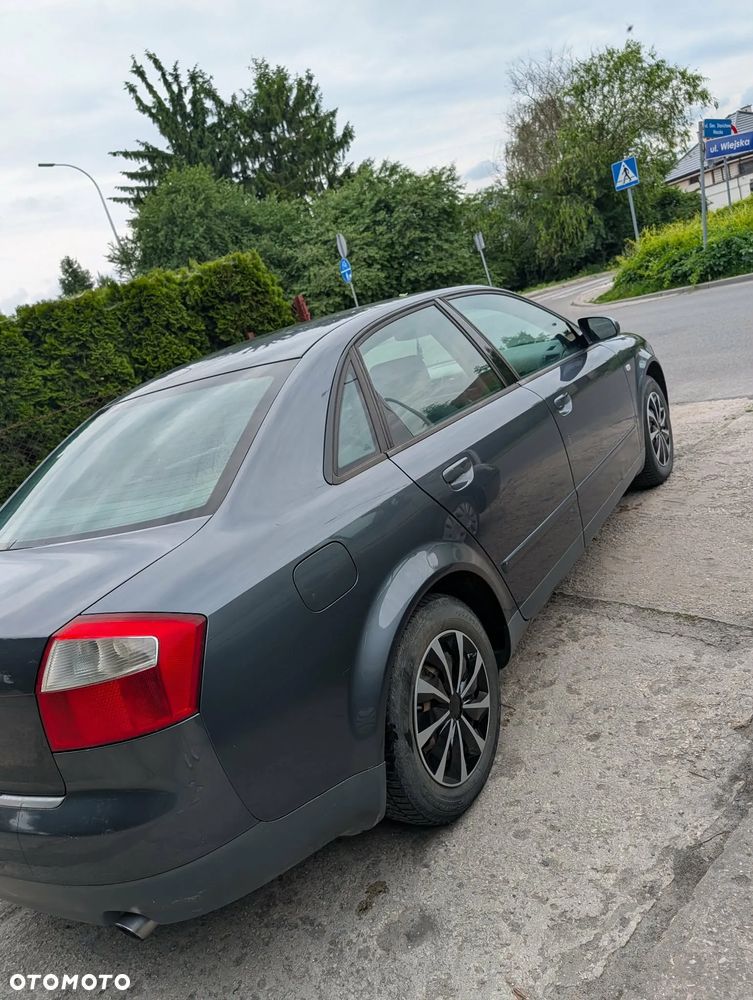 Audi A4 Limousine 1.8T - 3