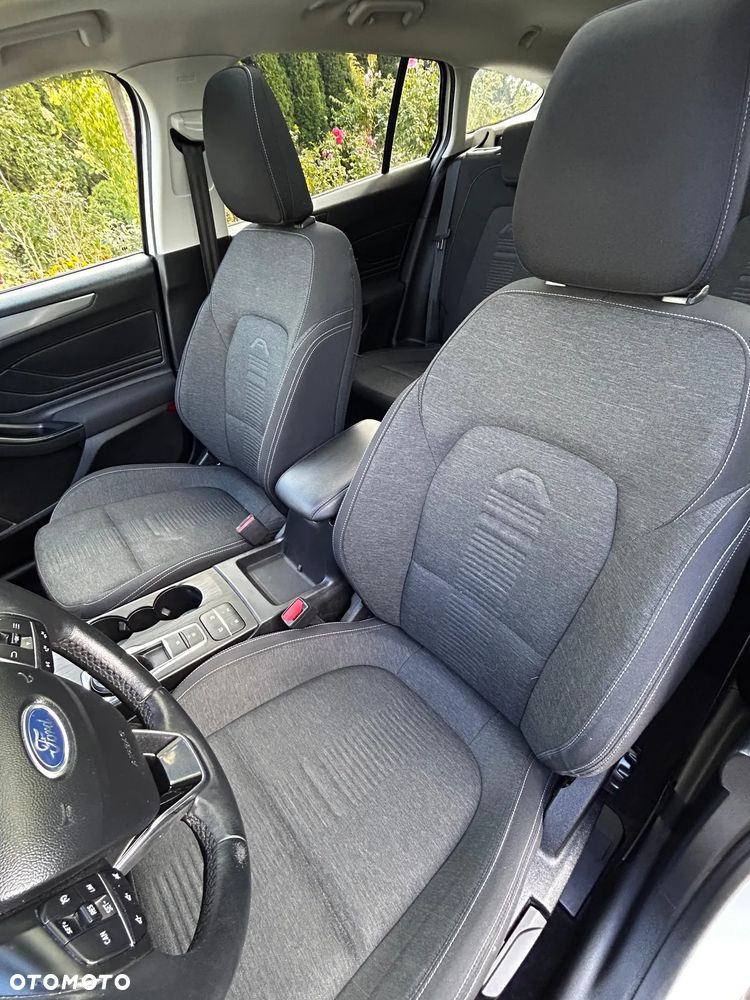 Ford Focus 2.0 EcoBlue Active - 11