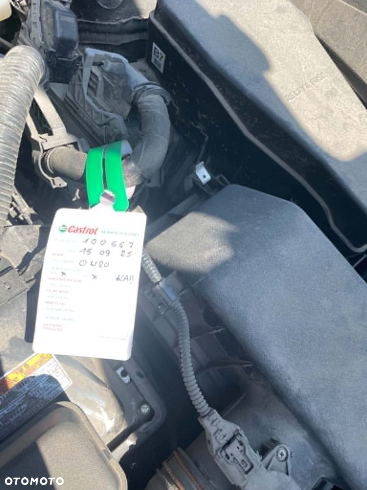 Toyota Camry 2.5 Hybrid Comfort CVT - 8