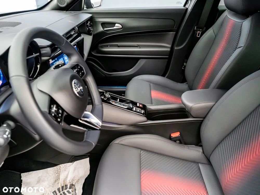 Alfa Romeo Junior 1.2 mHEV Ti eDCT - 32
