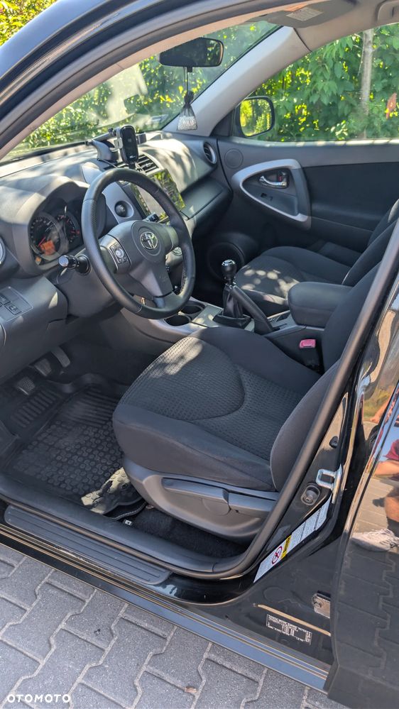 Toyota RAV4 2.2 D-CAT 4x4 Sol - 17