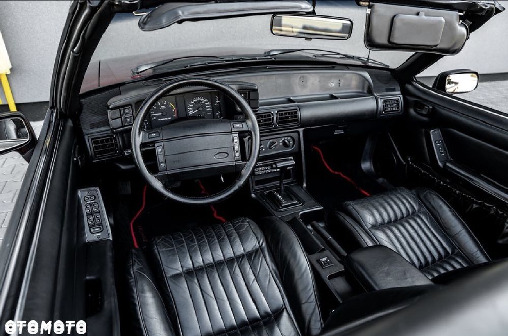 Ford Mustang - 23
