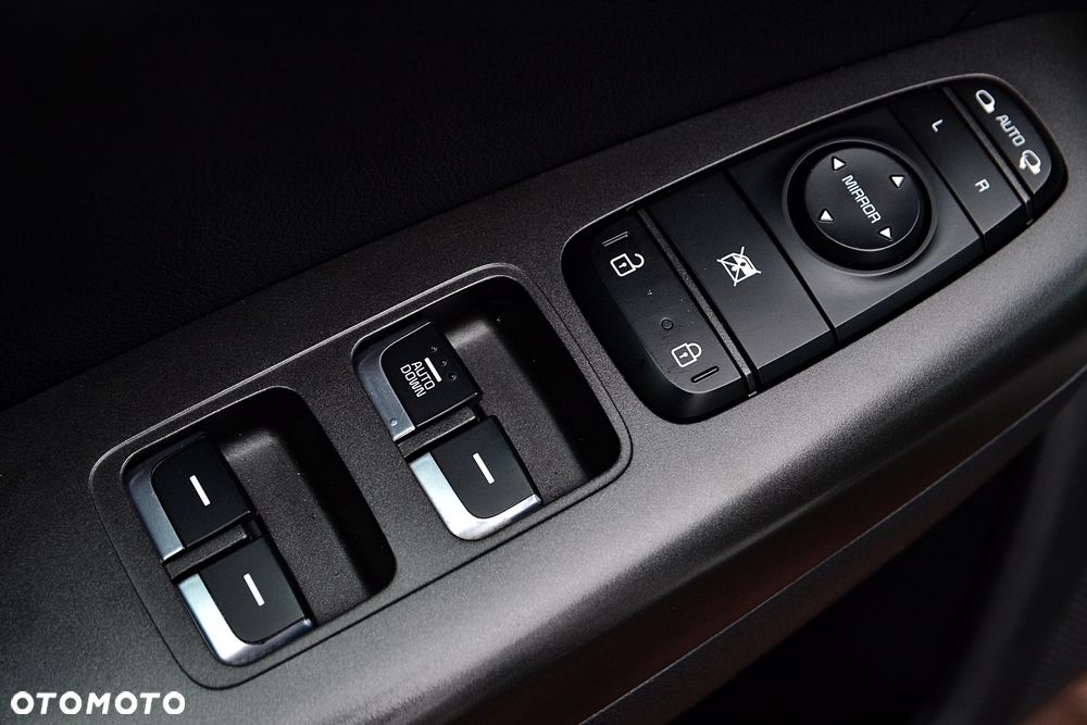 Kia Sportage 1.7 CRDI 2WD Dream-Team Edition - 19