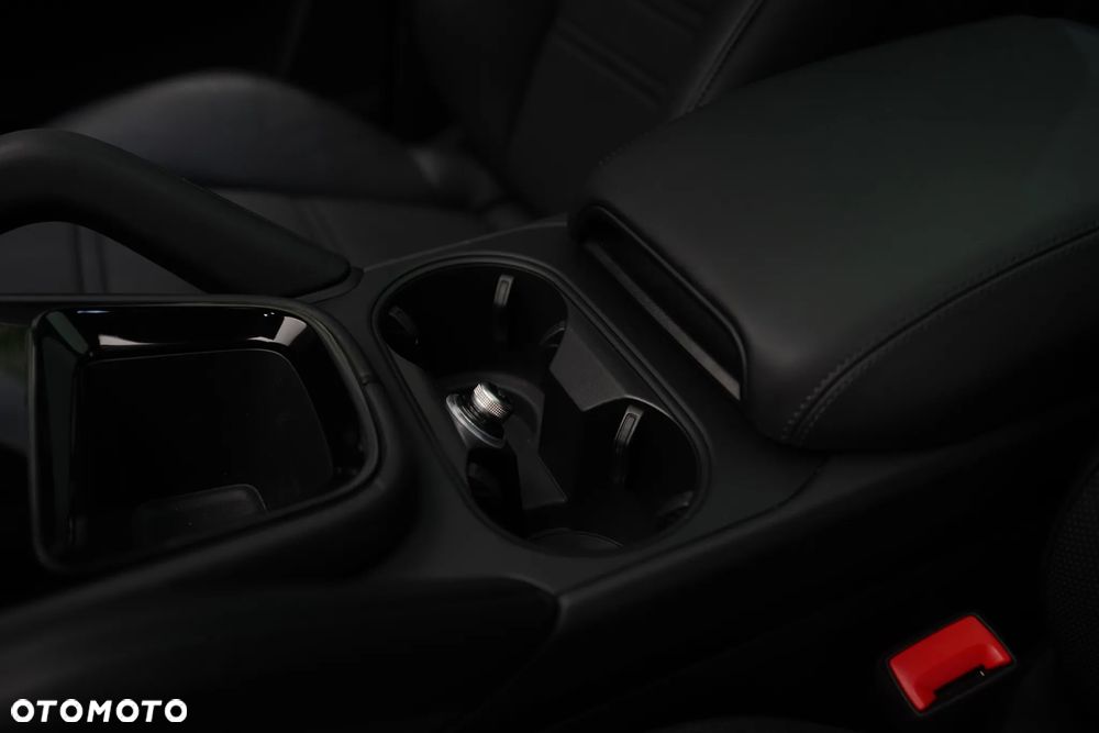 Porsche Cayenne - 26