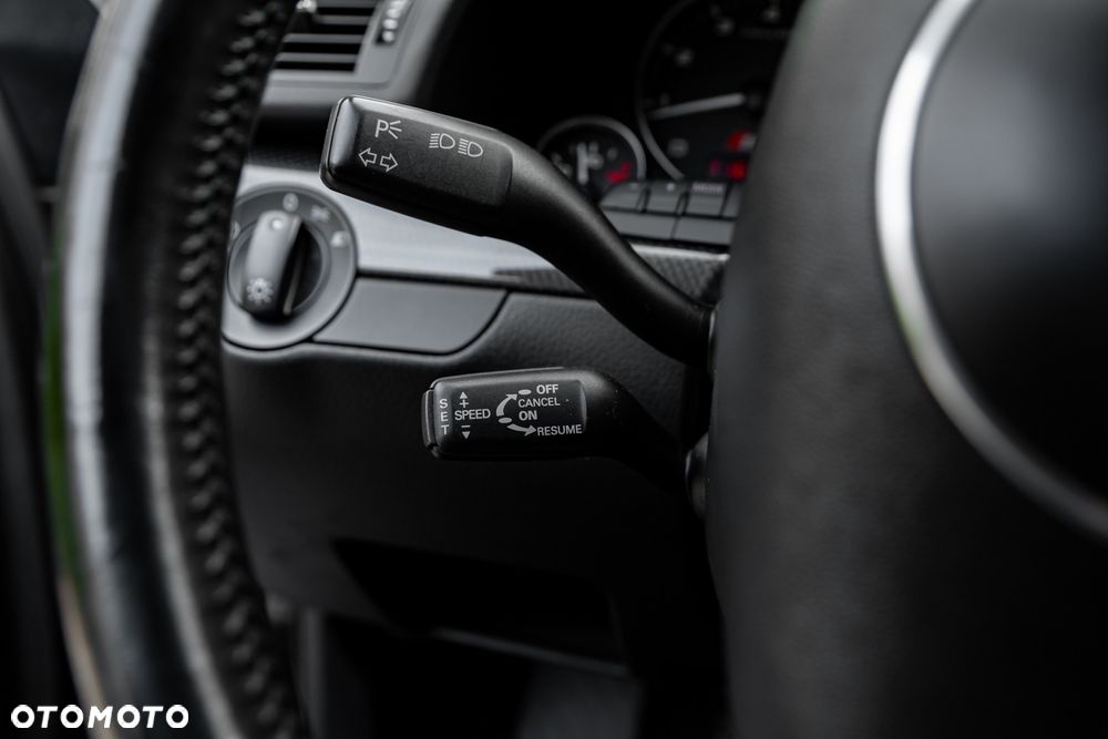 Audi S4 Avant Standard - 35