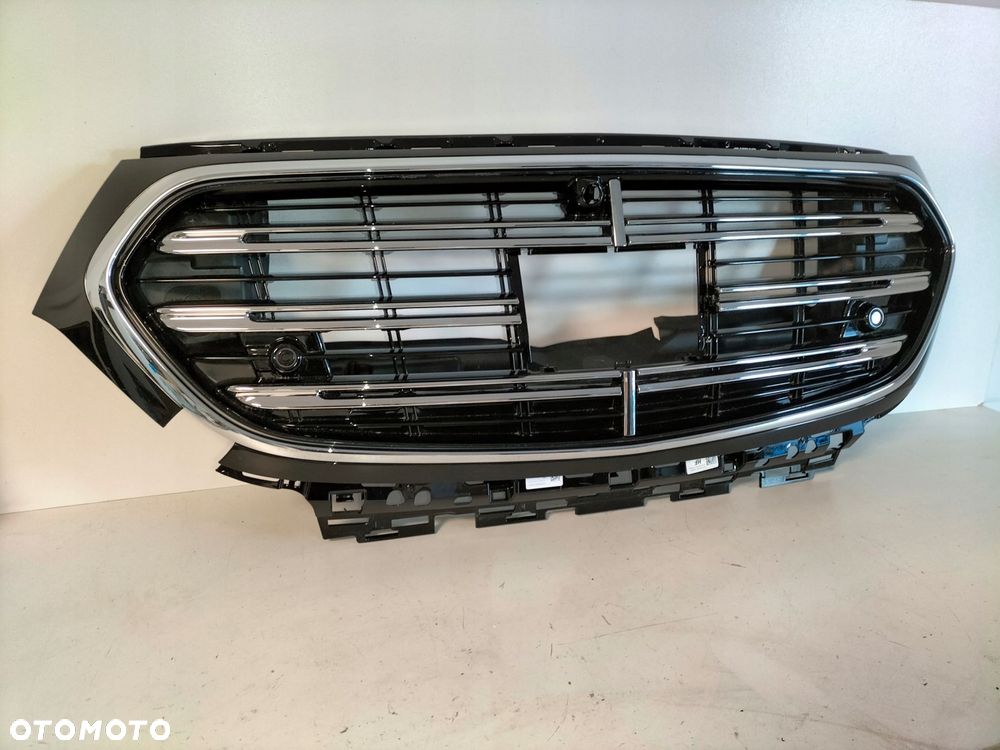 atrapa kratka grill mercedes e klasa w214 22- led - 2