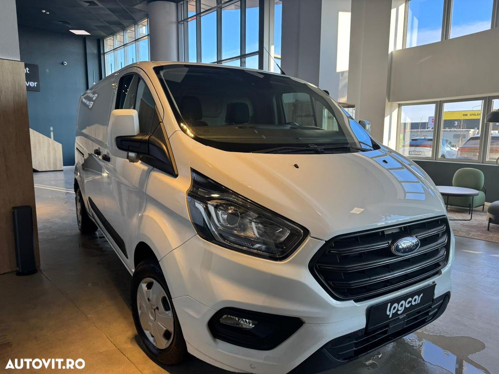 Ford Transit Custom - 4